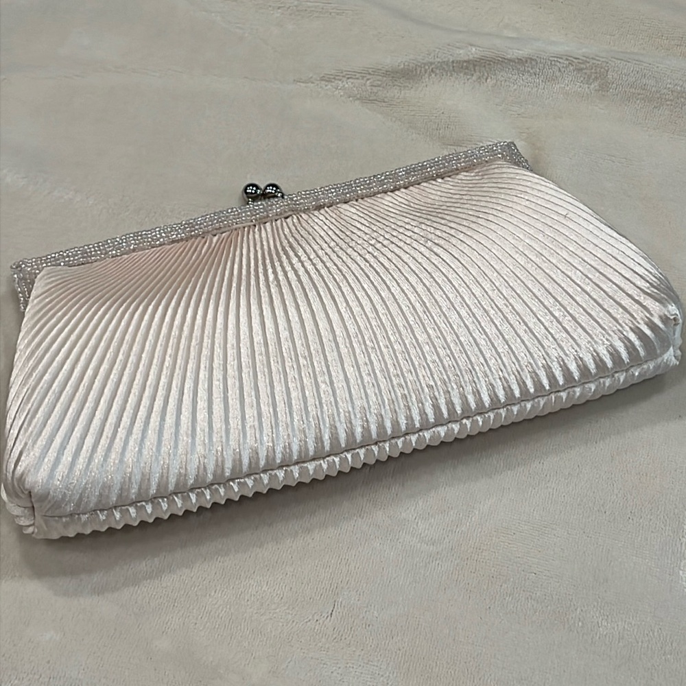 Vintage Sasha hand made evening clutch/bag-VGC